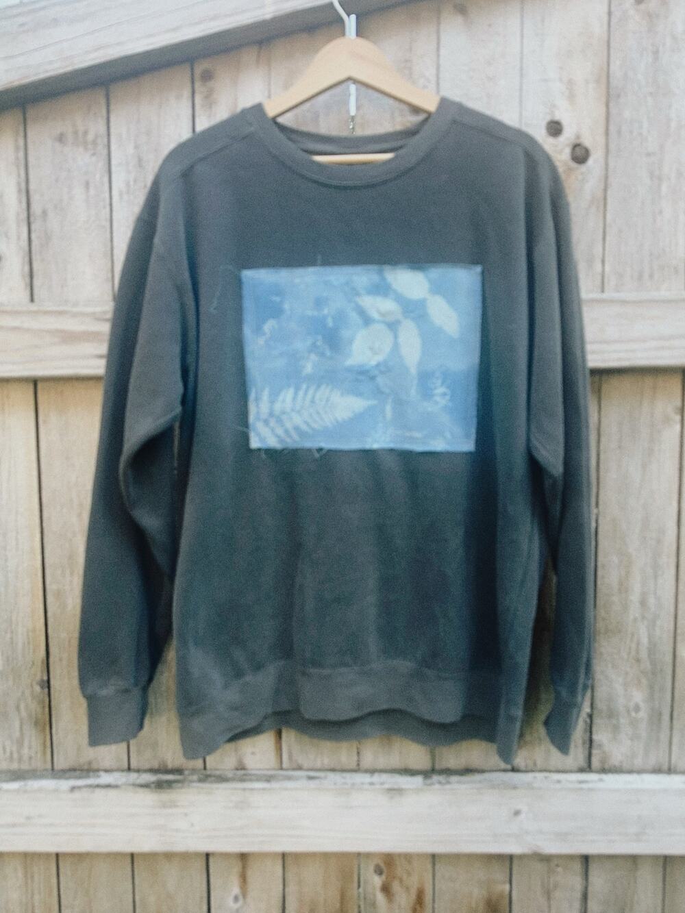 one of one sunprinted sweatshirt | size XL